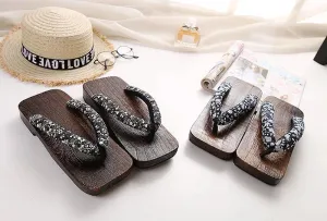 Flat-Floor Japanese Wooden Sandals