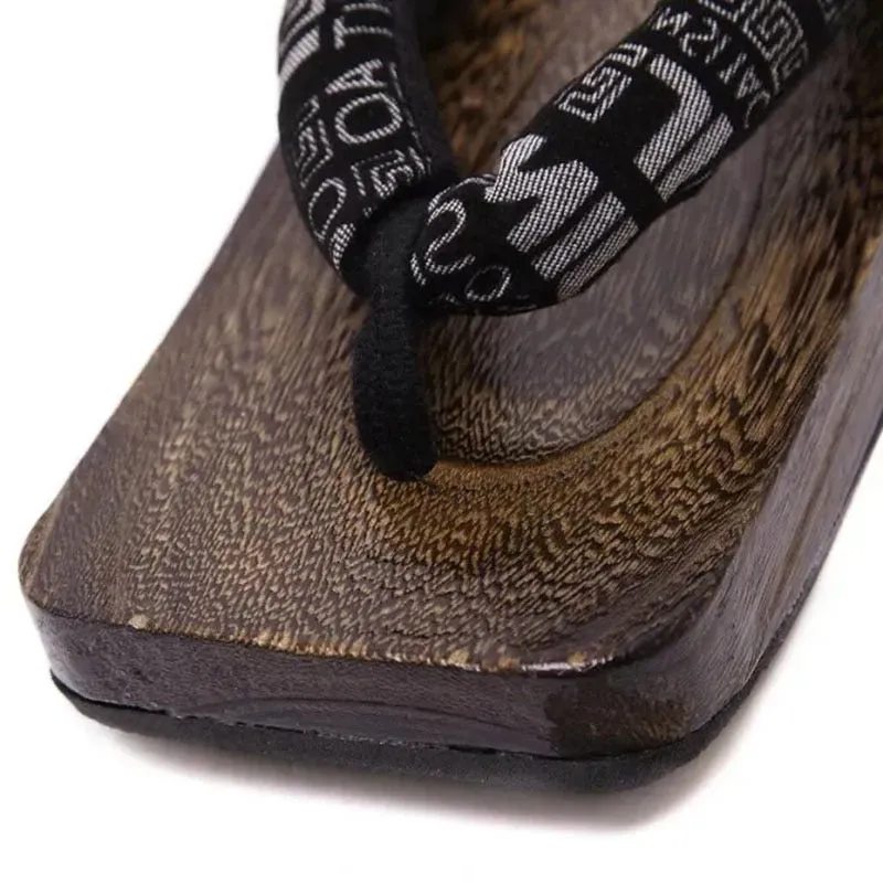 Flat-Floor Japanese Wooden Sandals