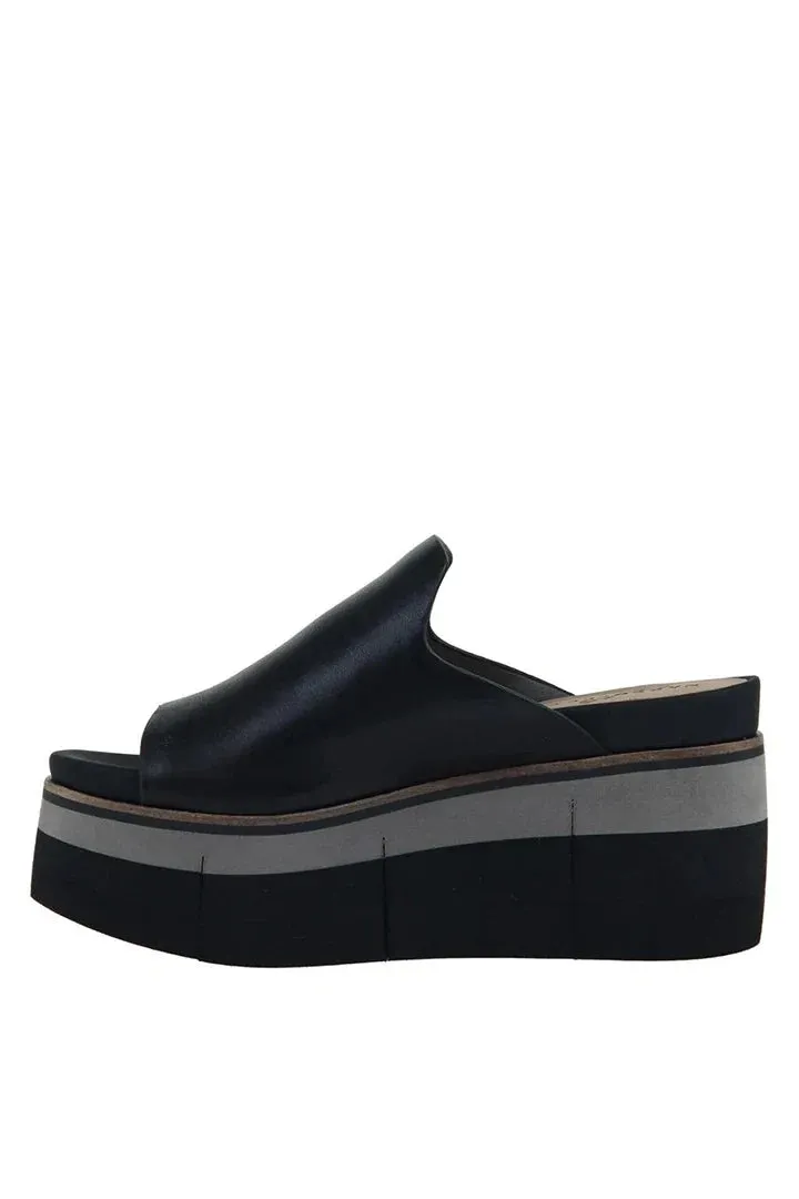 Flow Platform Sandal - Black