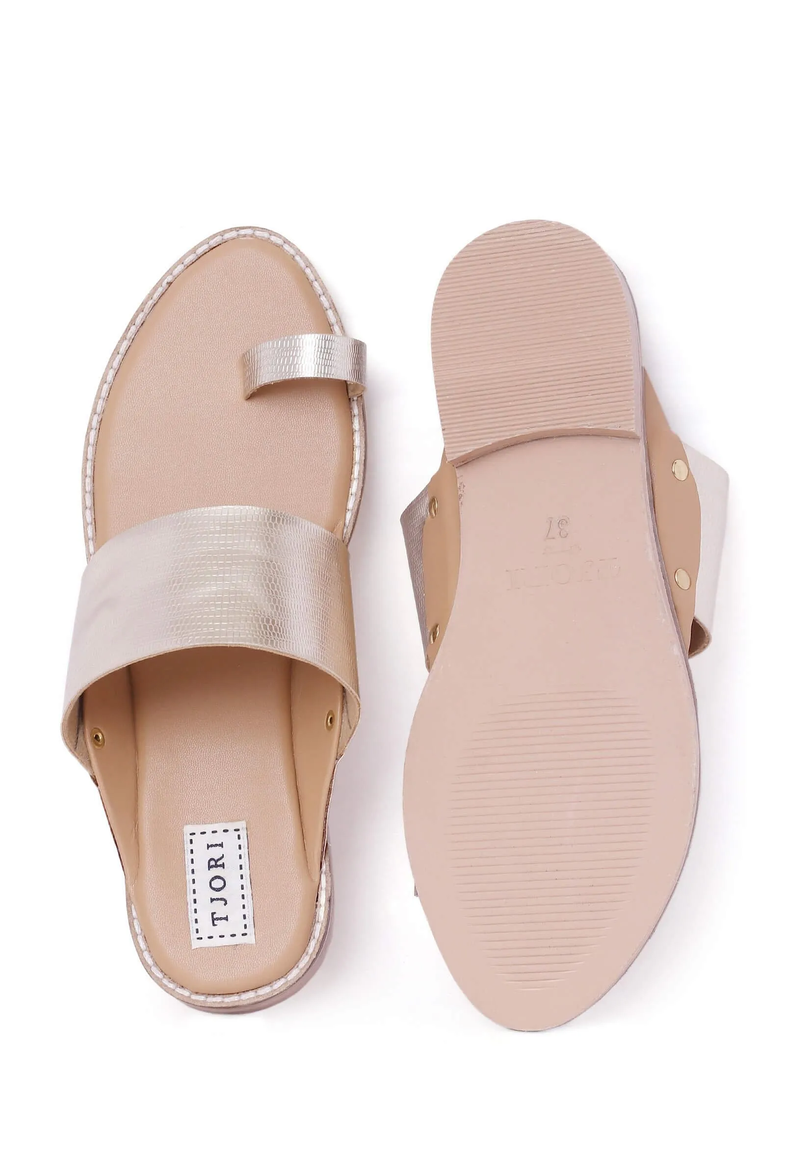 Textured Silver Cruelty-Free Leather Kolhapuri Inspired  Chappals