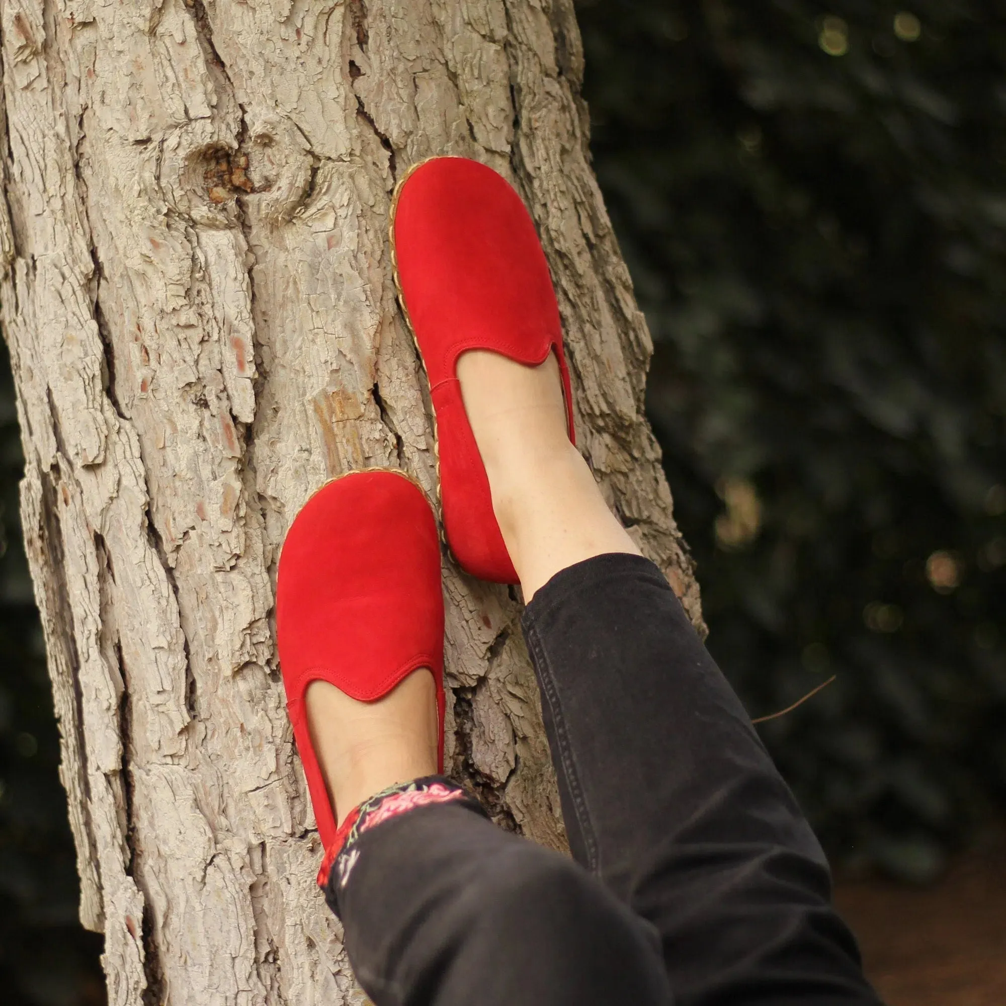 Women's Barefoot Grounding Shoes - Nubuck Red